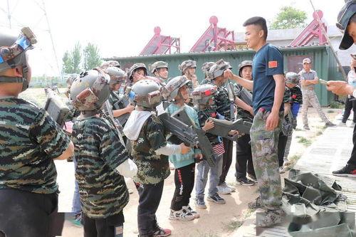 部队娱乐吃瓜小品,部队娱乐吃瓜小品,欢乐无限